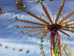 Missouri State Fair with yoyo chair ride