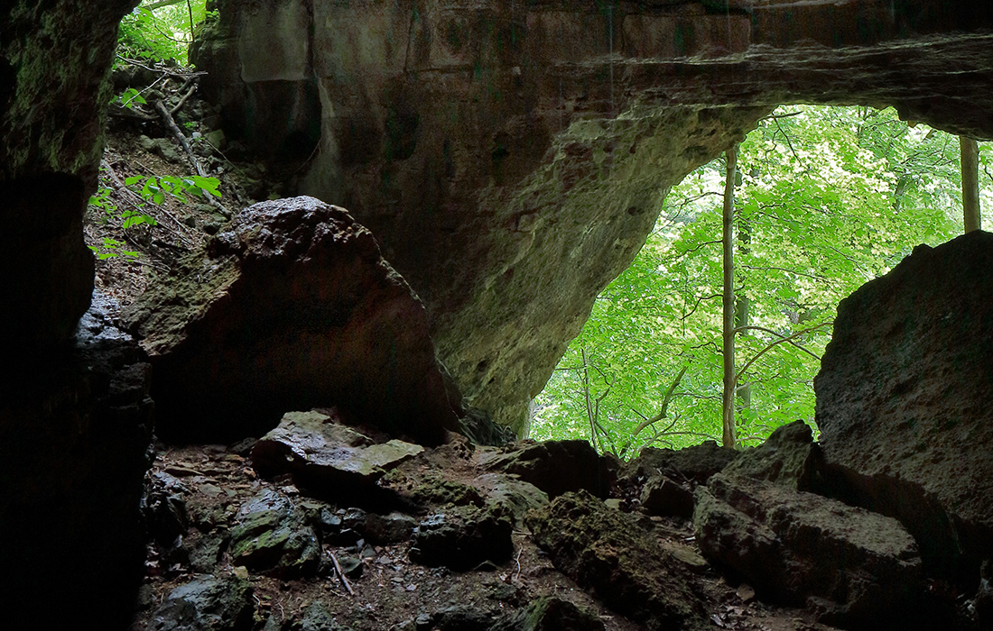 natural arch that is in the Jacks Fork Natural Area