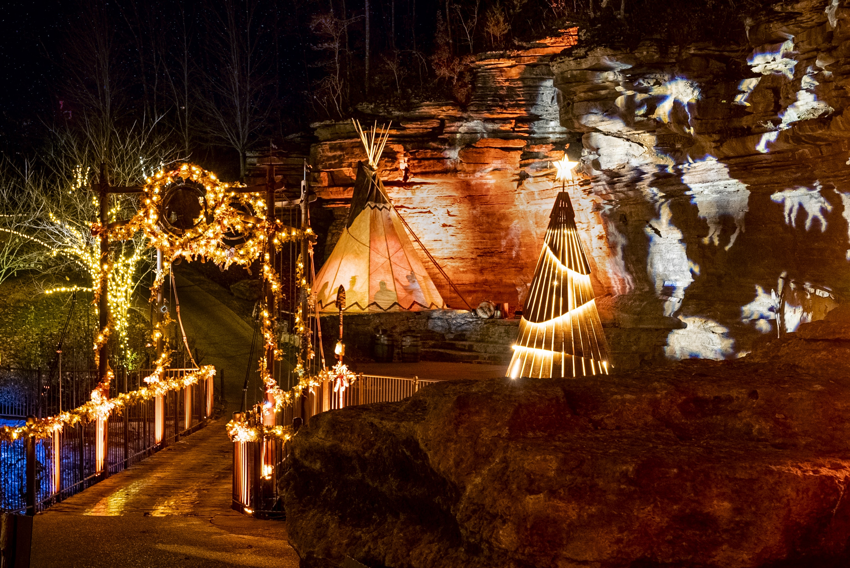 lost canyon cave christmas tour